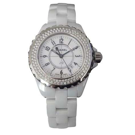 montre chanel j12 blanche diamant|chanel 12.1 diamond bezel.